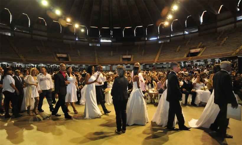 Sexta-feira tem casamento comunitário com 500 casais em BH - Jair Amaral/EM/D.A.Press