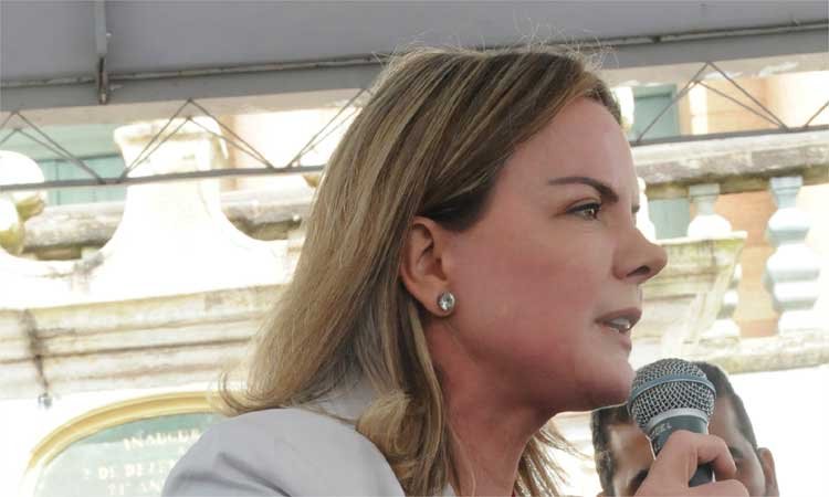 PF afirma que Gleisi recebeu R$ 885 mil em propina na Lava-Jato