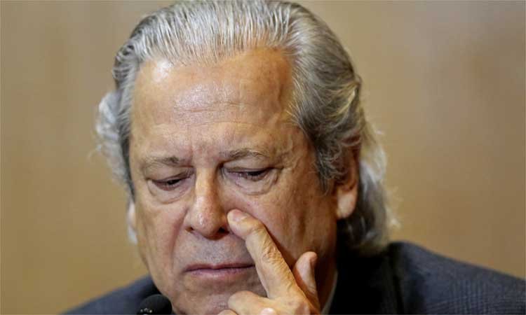 José Dirceu tem até 17h de hoje para se entregar à Polícia Federal - Heuler Andrey