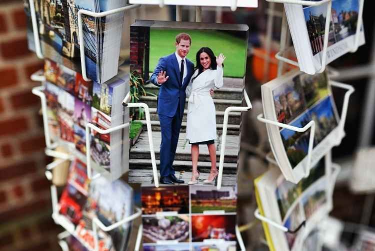 Expectativa, emoção e tradição: como será o vestido que Meghan irá usar neste sábado -  Oli SCARFF/AFP   