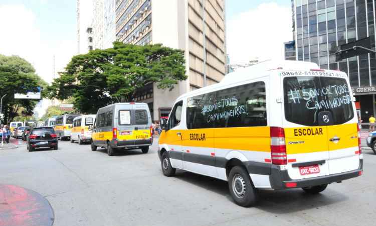 Motoristas de vans escolares decidem paralisar serviços na segunda-feira - Gladyston Rodrigues/EM/D.A Press.