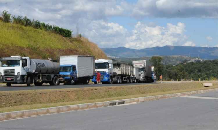 Senado convoca sessão para tentar votar com urgência projeto sobre fretes - Paulo Filgueiras/EM/D.A Press 
