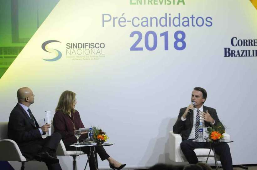 Bolsonaro defende medidas 'radicais' na área de segurança pública - Ed Alves/CB/D.A Press