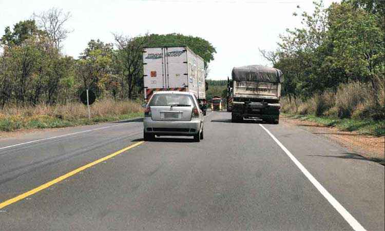 Estado privatiza hoje trechos de 3 rodovias em Minas - Túlio Santos/EM/D.A Press - 3/11/14