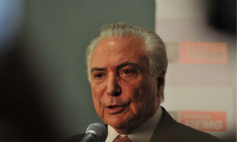 Temer assina decreto para antecipar metade do 13º dos aposentados para agosto - Marcos Vieira/EM/D.A Press