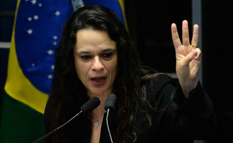 'Não precisavam seguir ele', discurso de Janaína Paschoal irrita aliados de Bolsonaro - ANDRESSA ANHOLETE