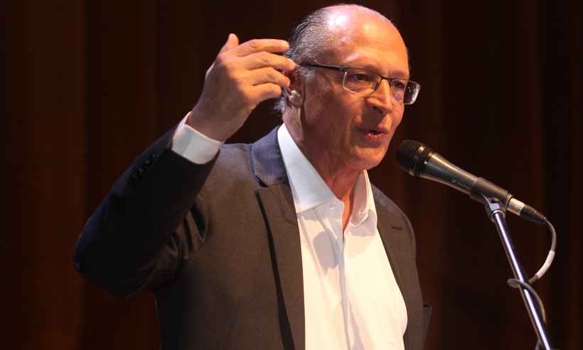 Alckmin: 'Partidos são empresas vergonhosamente financiadas com verba pública' - Jair Amaral / EM / D.A. Press