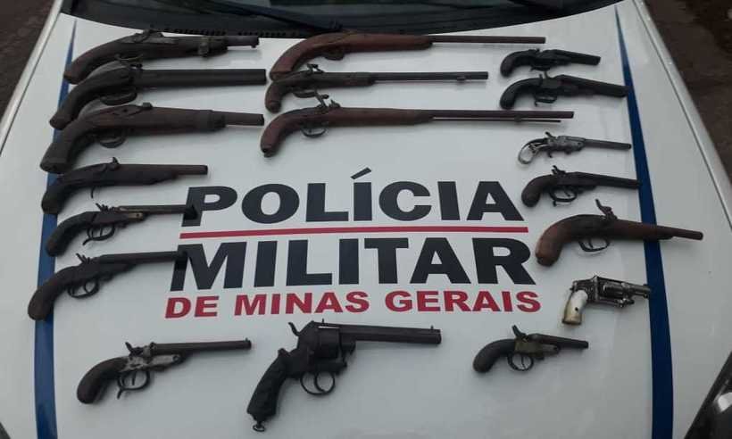 Político é detido com armas em Nova Lima, na Região Metropolitana de BH - Reprodução/PMMG