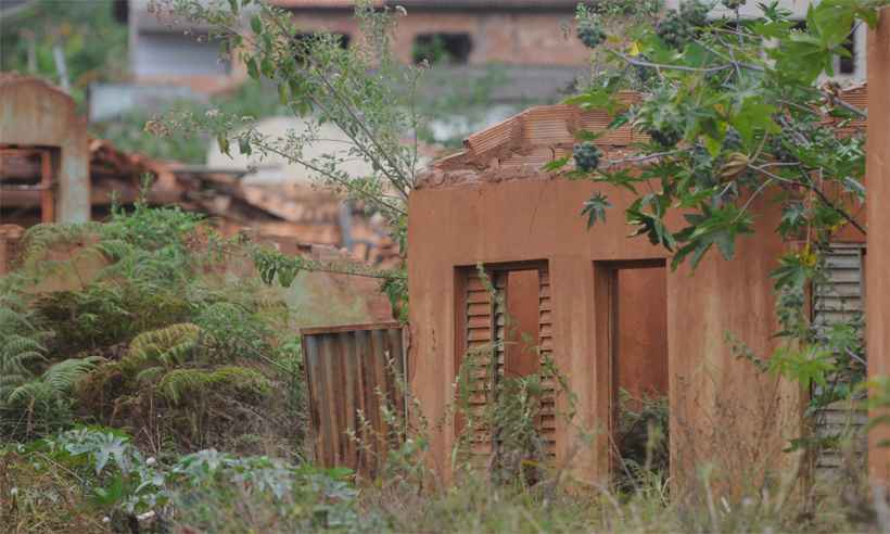 Reconstrução de distrito destruído por barragem da Samarco começa nesta quinta - Leandro Couri/EM/D.A Press