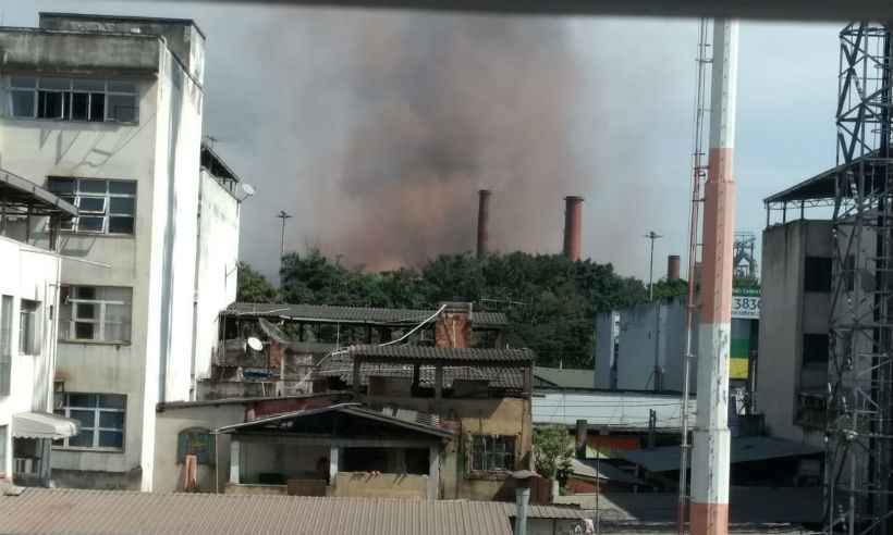 'Parecia um terremoto', diz moradora sobre explosão na Usiminas de Ipatinga - REprodução/Redes sociais