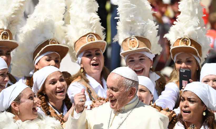 Papa critica a sociedade da 'diversão' e defende descanso dominical  - Vincenzo Pinto/AFP