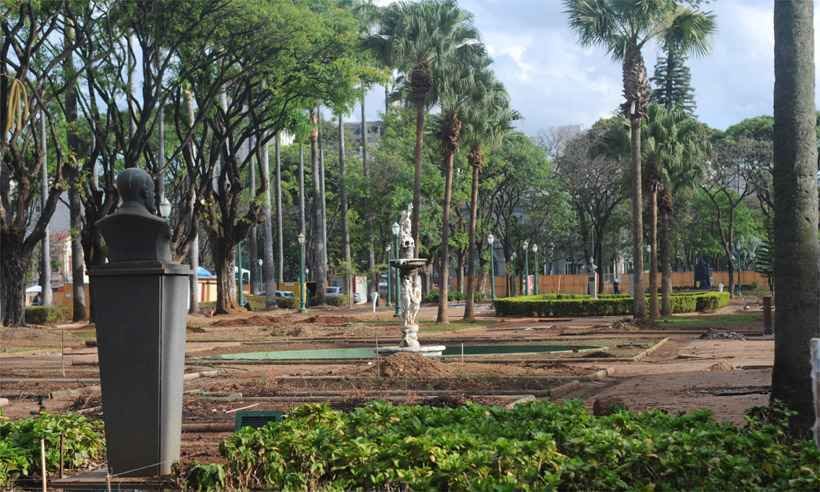 Praça da Liberdade será entregue com mais árvores do que antes, diz Iepha - Leandro Couri/EM/DA Press