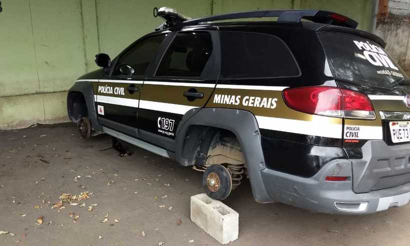 Viatura da Polícia Civil tem as rodas roubadas em Ipatinga - Divulgação/Policia Civil