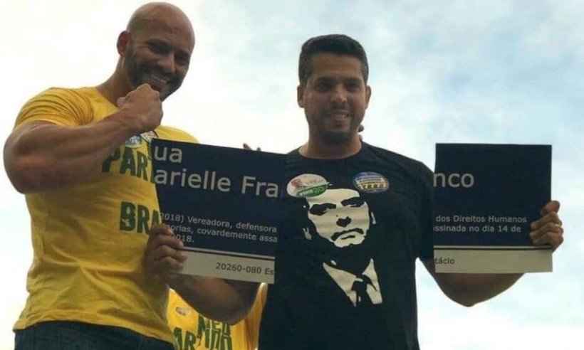 Candidatos do partido de Bolsonaro quebram placa que homenageava Marielle no Rio - Reprodução/Twitter