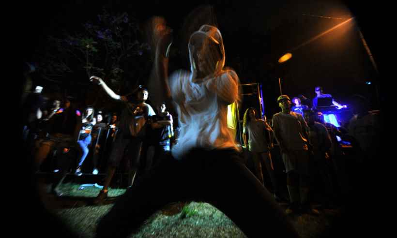 Balada em ritmo de paz: EM mostra baile funk legalizado do Aglomerado da Serra - Alexandre Guzanshe/EM/D.A Press