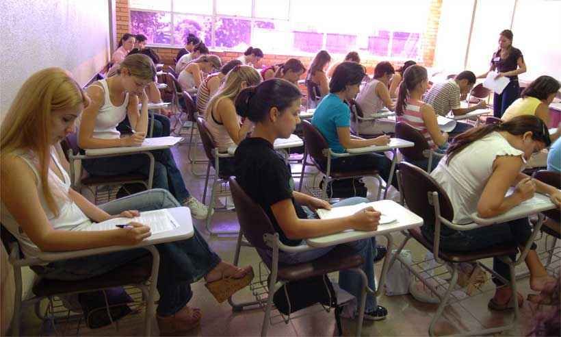 Concursos oferecem 25 mil vagas pelo Brasil - Cristina Horta/EM/D.A Press -  22/1/06