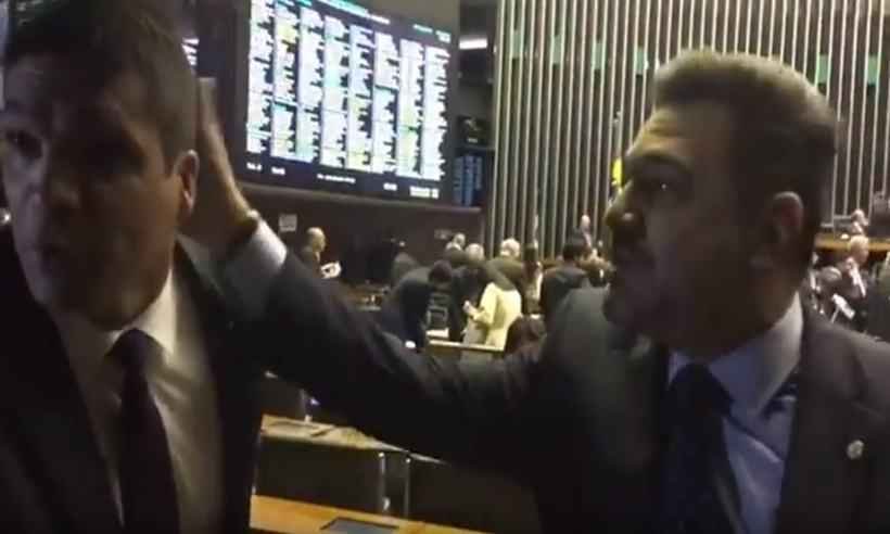 Por ter sido chamado de maçom, Feliciano discute com Daciolo no Congresso - Reprodução/Internet 