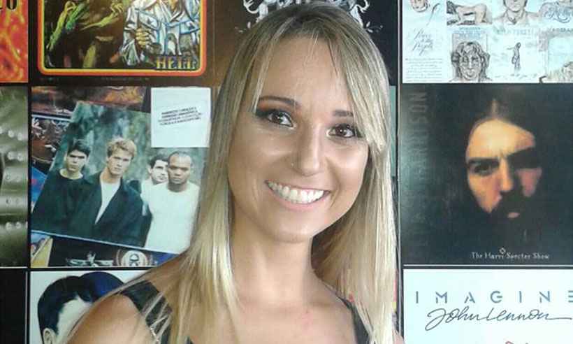 Polícia interrompe velório de mulher que morreu após cirurgias plásticas em BH - Reprodução da internet/Facebook