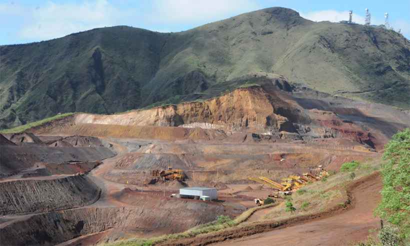 Semad exige prazo para fim da exploração de minério na Serra do Curral - Paulo Filgueiras/EM/DA Press