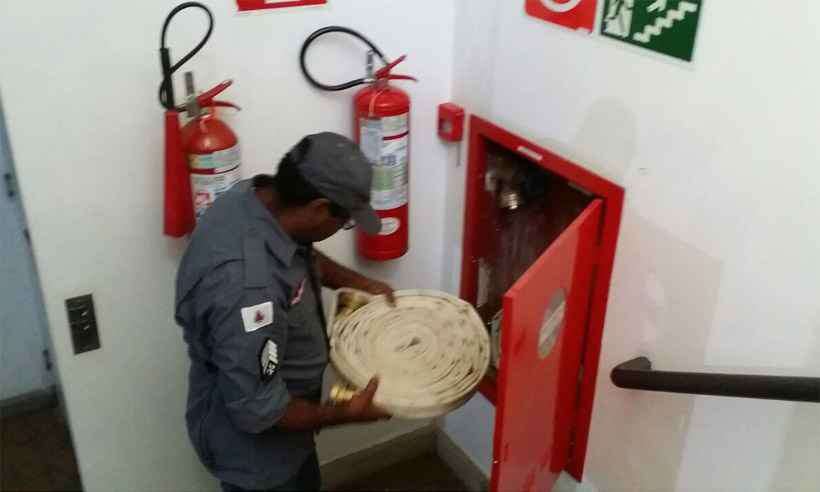 Bombeiros vistoriam comércios no Norte de MG e encontram irregularidades na maioria  - Paulo Filgueiras/EM/D.A Press