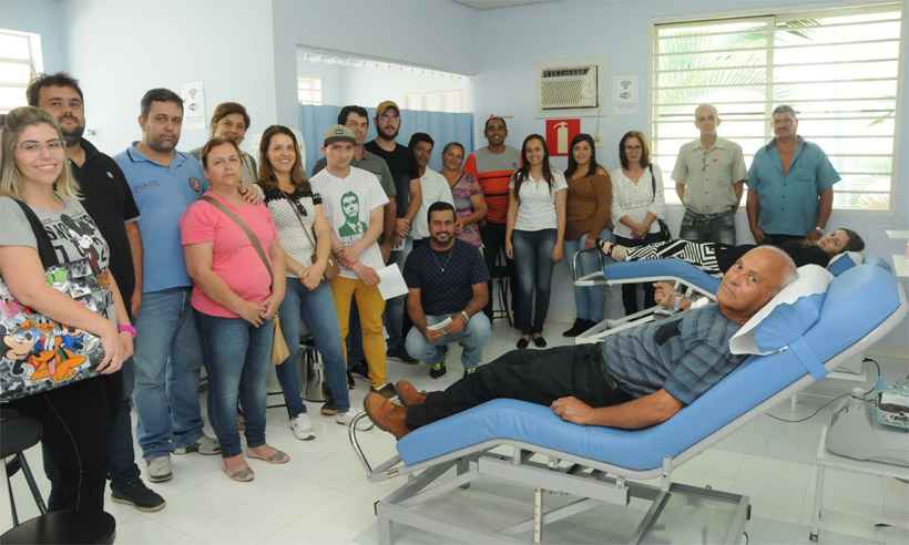 Grupo viaja 154 Km para doar sangue a conterrânea em Belo Horizonte - Paulo Filgueiras/EM/DA Press