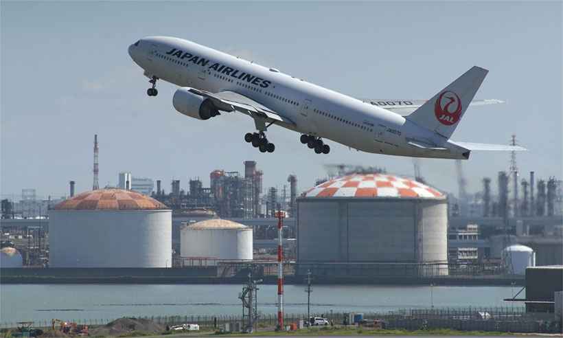 Japan Airlines se desculpa por atraso de voo causado por copiloto embriagado - KAZUHIRO NOGI/AFP