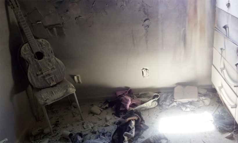 Incêndio destrói quarto de apartamento em Uberlândia - Corpo de Bombeiros/Divulgação