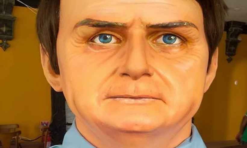 Jair Bolsonaro é homenageado com boneco de Olinda - Reprodução/Facebook