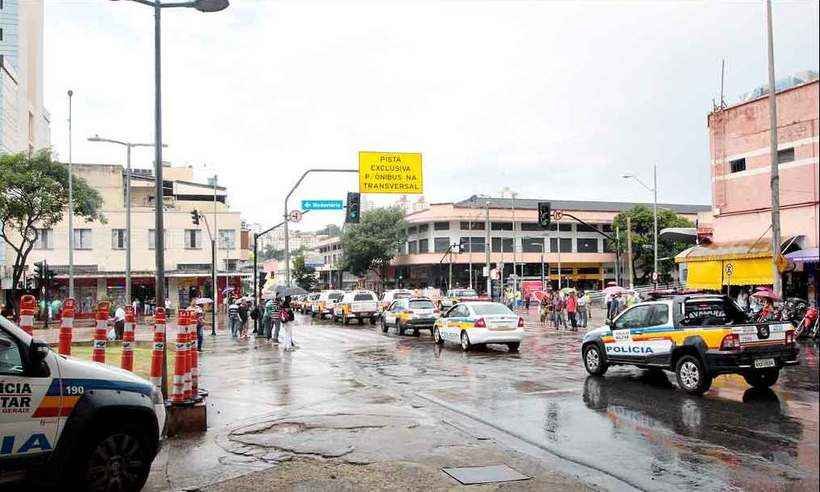 Reforço no policiamento para fim do ano terá 3 mil PMs a mais na Grande BH - Jair Amaral/EM/D.A Press