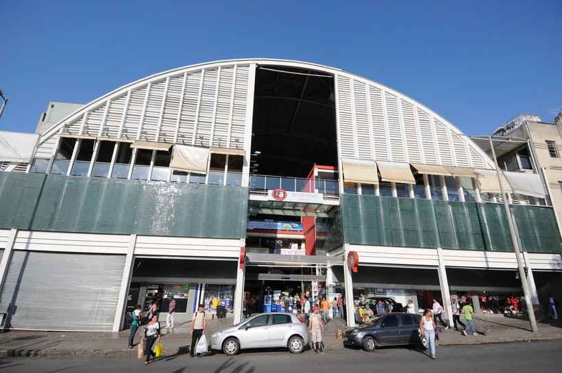 Lojista é flagrado vendendo maconha em shopping popular - Gladyston Rodrigues/EM