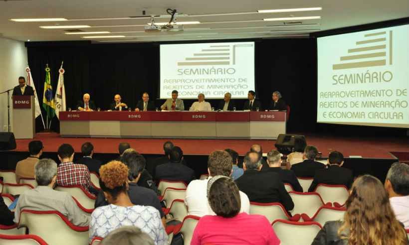 Reaproveitamento de rejeitos da mineração é tema de seminário em BH - Janice Drumond / Semad