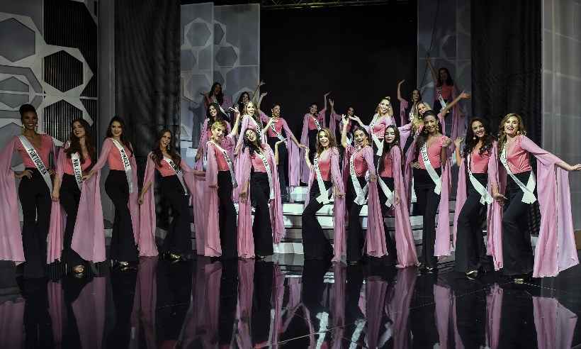 Concurso Miss Venezuela se reinventa diante da crise - YURI CORTEZ / AFP