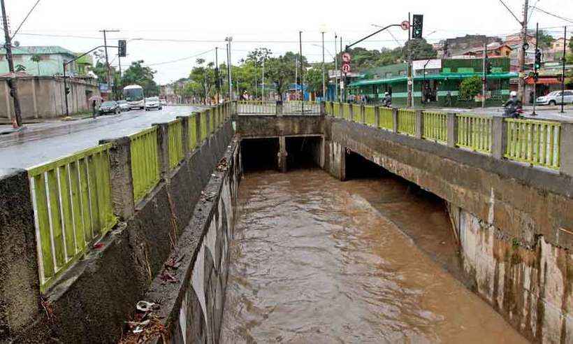 Entenda como será a obra para acabar com as enchentes na Avenida Vilarinho - Jair Amaral/EM/D.A Press  21/11/18