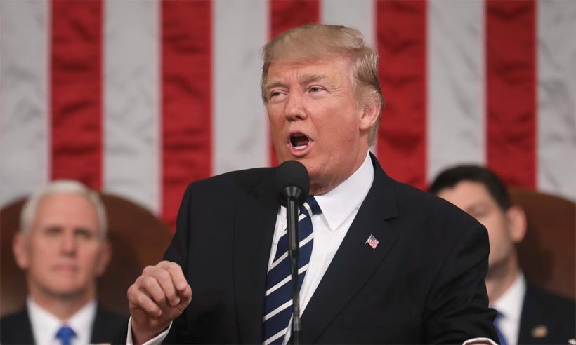 Há grande chance de que tenhamos paralisação do governo, diz Trump - JIM LO SCALZO