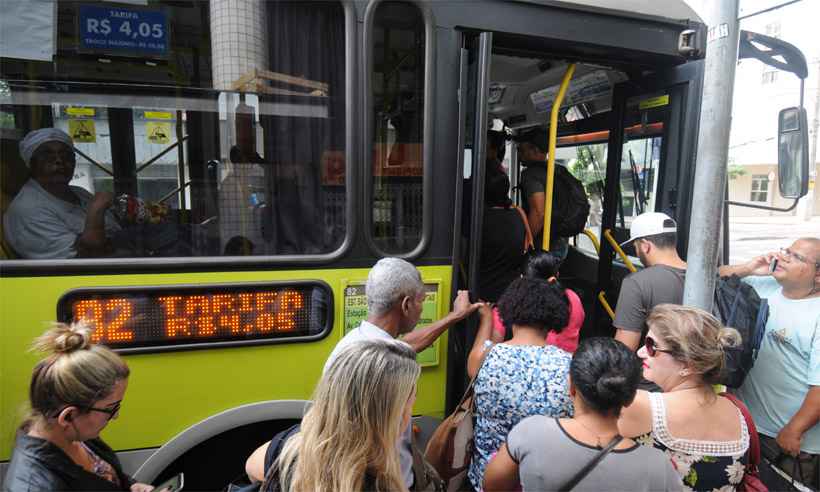 Impasse sobre passagens de ônibus em BH termina com aumento e promessas - Leandro Couri/EM/D.A Press
