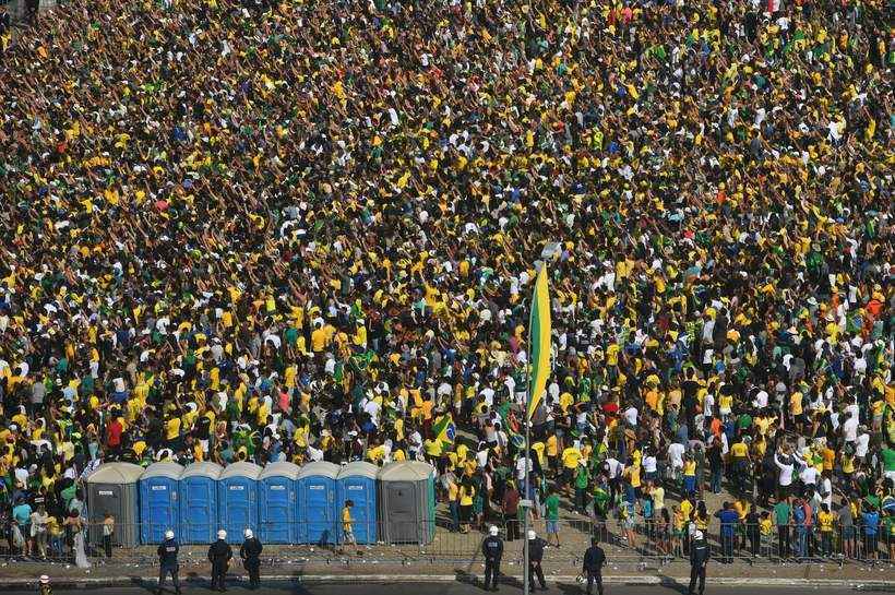 GSI estima que 115 mil pessoas acompanharam posse de Bolsonaro