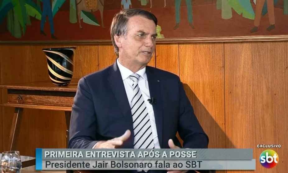 Bolsonaro propõe aposentadoria aos 62 anos para homens e 57 para mulheres - Reprodução 