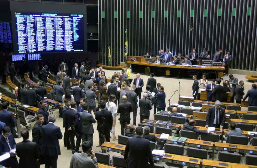 Em mês de recesso, deputados contratam 124 assessores - Leonardo Prado/Camara dos Deputados 