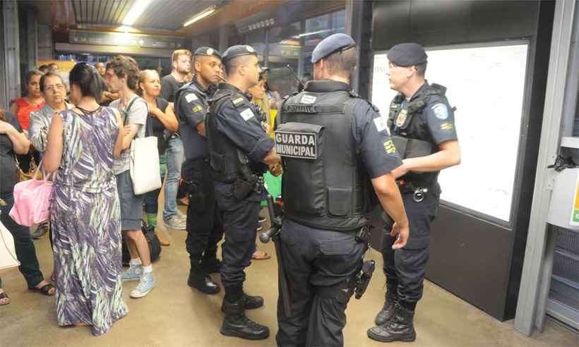 Em 2 anos, operação da Guarda Municipal nos ônibus de BH tem mais de 100 presos - Marcos Vieira/EM/D.A Press - 16/01/2017