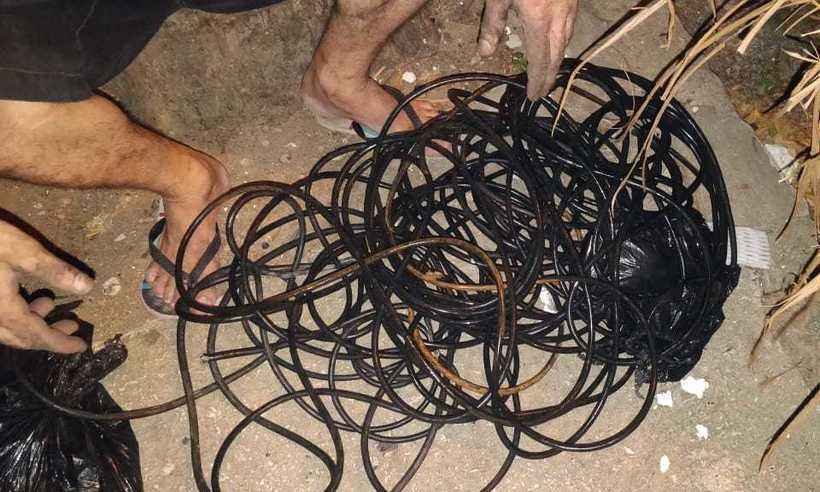 Morador de rua é preso 18 vezes por roubar cabos de rede elétrica - Polícia Militar/Divulgação