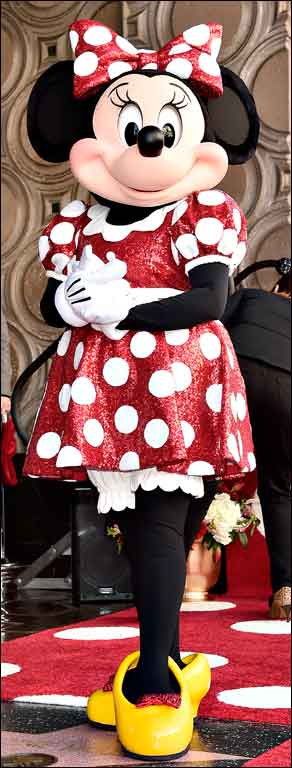 Anna Marina:Minnie, a namorada de Mickey, ganha homenagem no Dia Nacional do Poá - Alberto E. Rodriguez/Getty/AFP