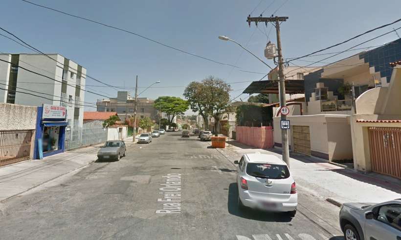 Motorista de coletivo esfaqueia passageiro que se recusou a pagar a passagem em BH - Reprodução/ Google Street View