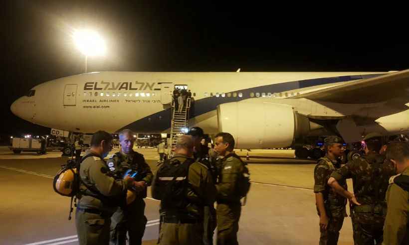 Missão israelense  chega em BH para ajudar no resgate das vítimas de Brumadinho - Túlio Santos/EM/D.A.Press