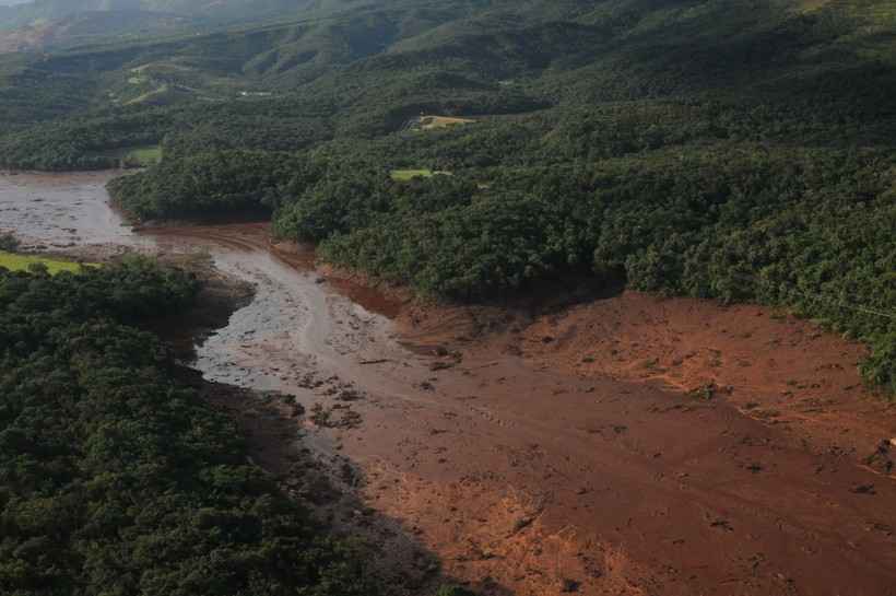 Vale já previa que eventual rompimento de barragem afetaria refeitório e sede da unidade - Tulio Santos/EM