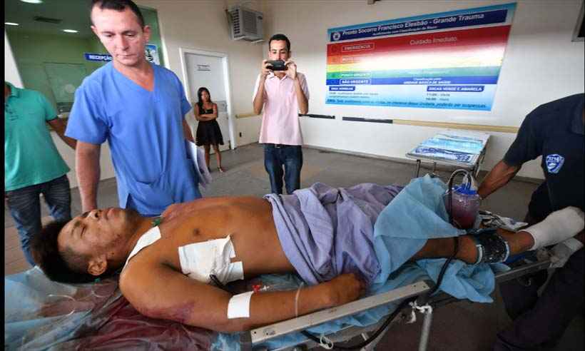 Venezuelanos feridos por soldados do país estão em estado grave, diz secretaria - Nelson ALMEIDA / AFP

