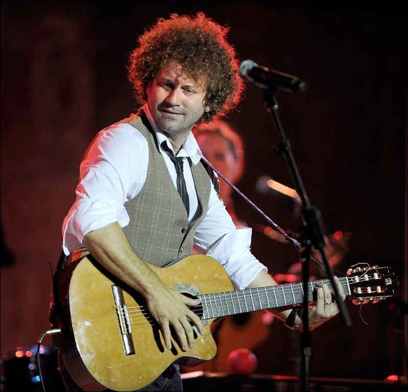 SALSA, MERENGUE E CIA - FETHI BELAID/AFP