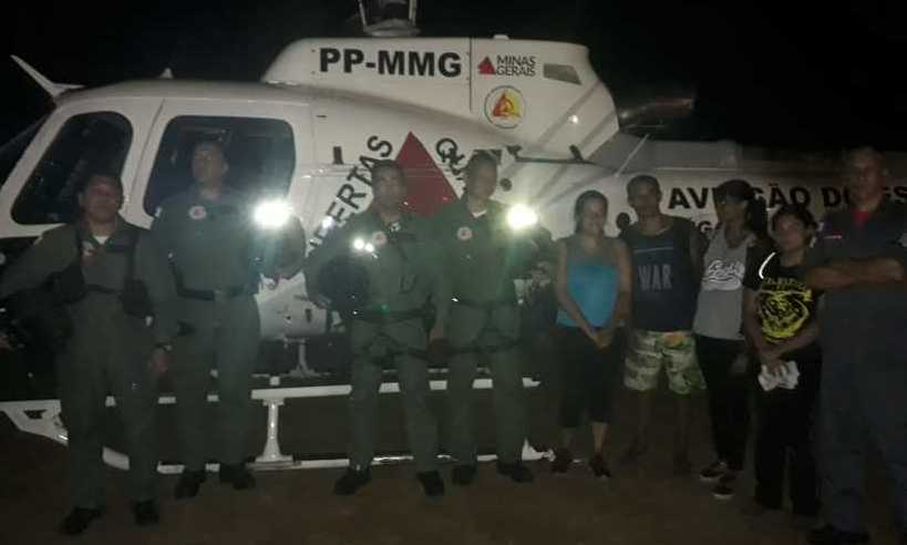 PM resgata jovens perdidos no Pico do Itacolomi em operação de risco - Polícia Militar/Copaer/Divulgação