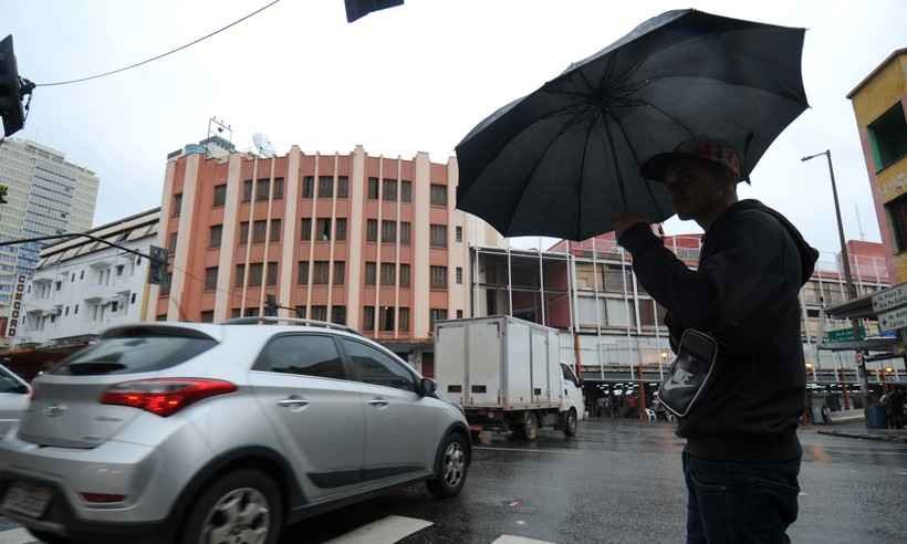 Defesa Civil de BH emite alerta de chuva com raios e ventania para esta quarta  - Leandro Couri/EM/DA Press - 20/11/2018