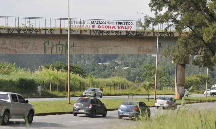 Comunidade pede ajuda para que Macacos deixe condição de 'cidade-fantasma' depois de sirene - Ale­xan­dre Gu­zan­she/EM/DA Press