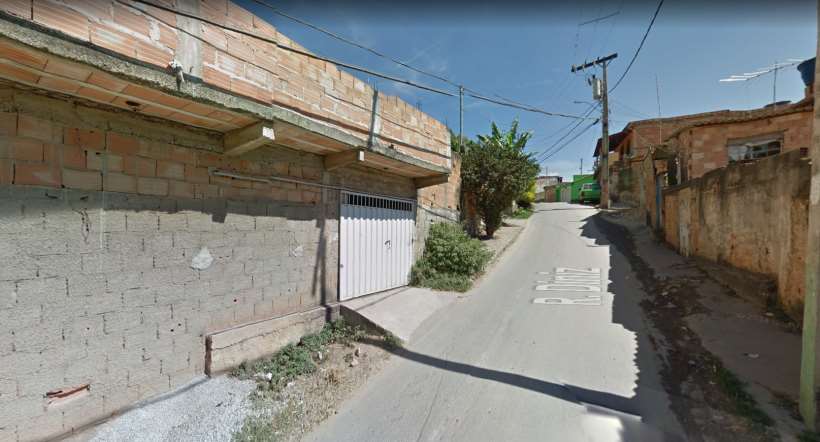 Mulher é assassinada a tiros dentro de casa na Grande BH - Reprodução/Google Street View